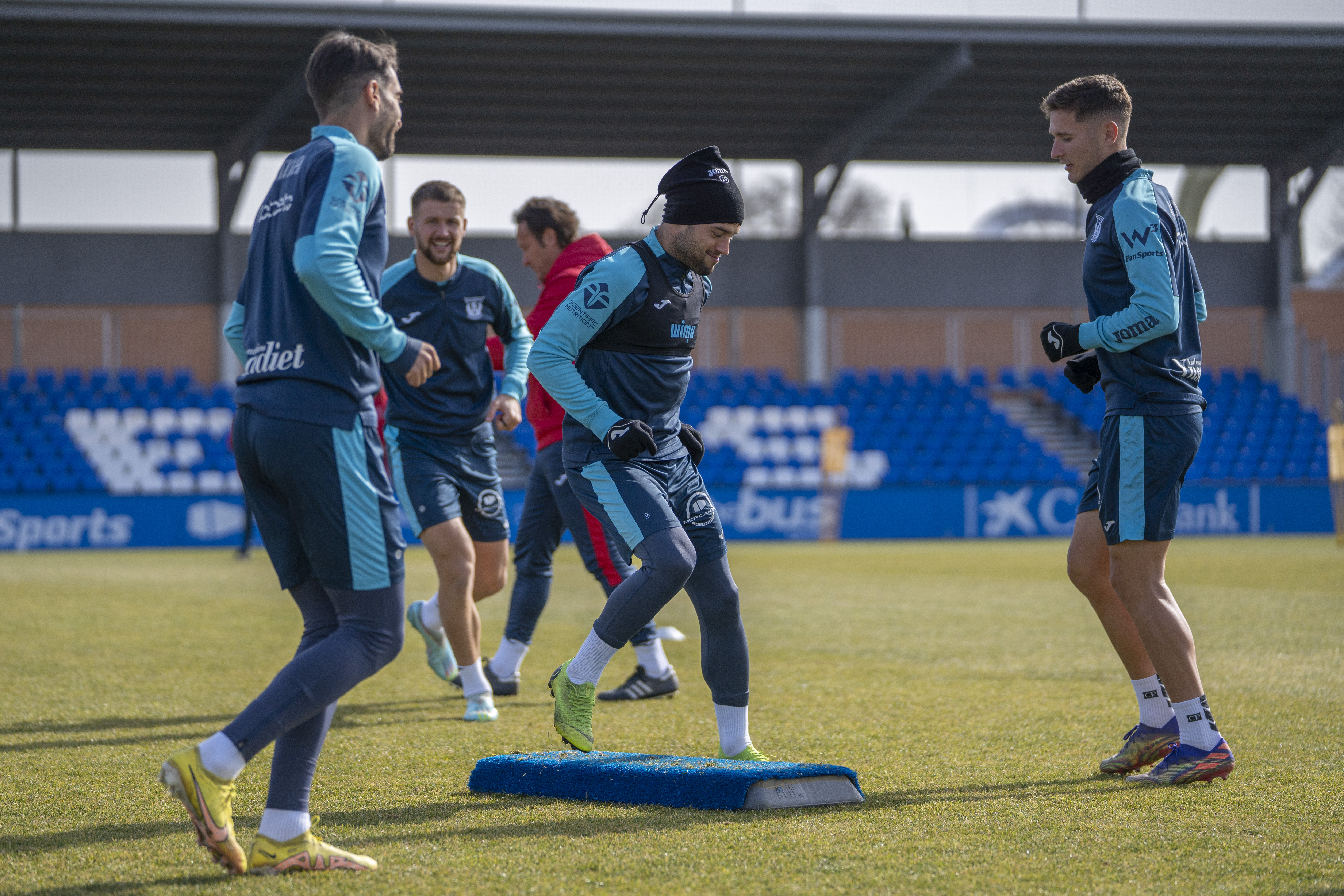 Sportovní tašky a batohy JOMA