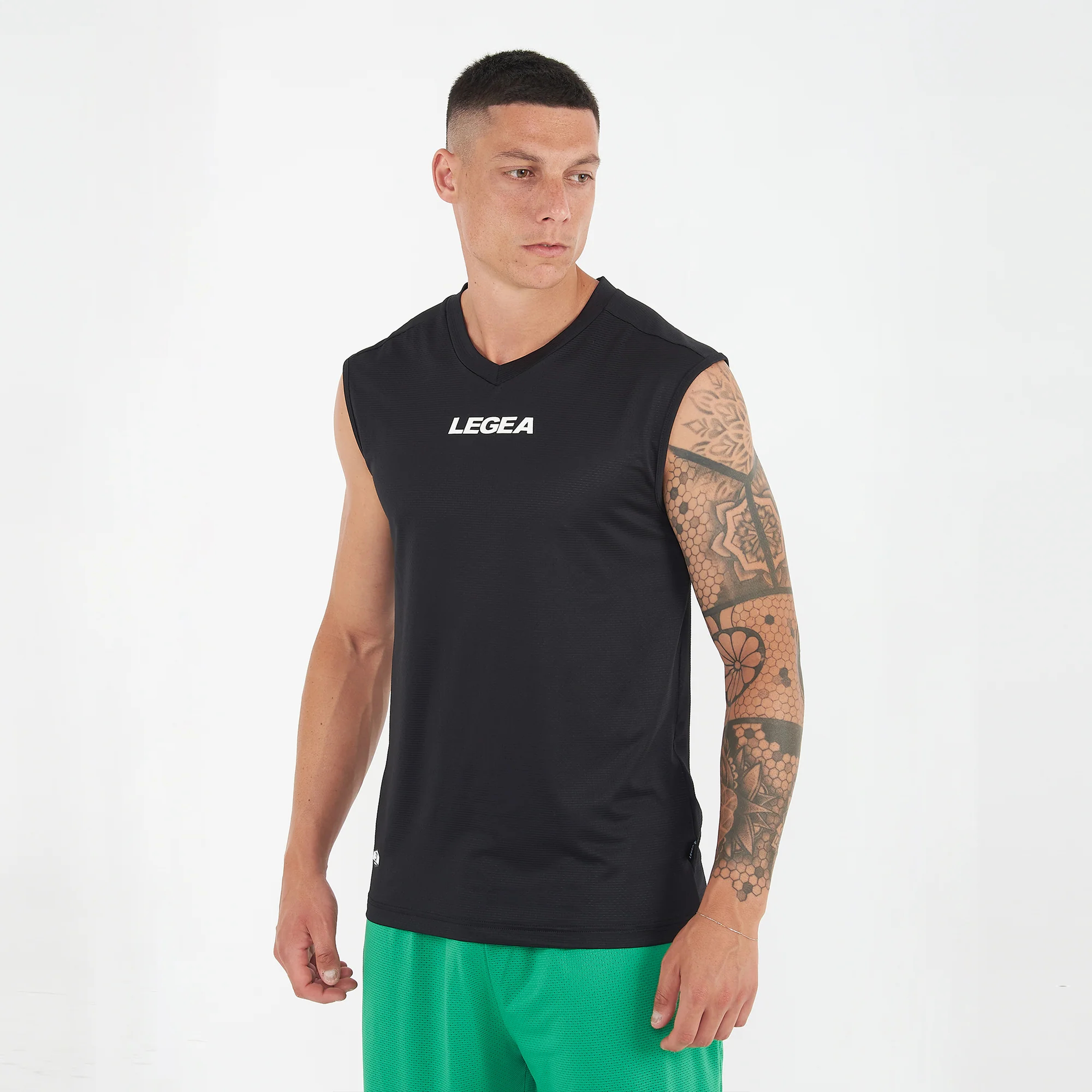 Sportovní tílka Legea – lehká tréninková tílka pro kluby a týmy